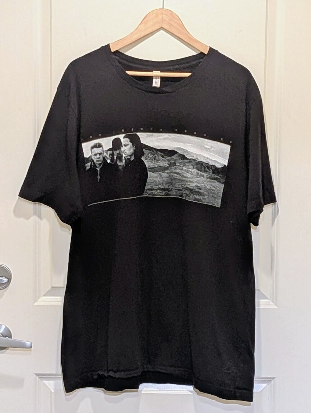 EUC U2 2017 2XL The Joshua Tree Tour Vancouver BC Place Stadium Official Tee